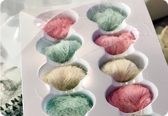 nanyang-flavours-rainbow-colored-dragons-beard-4