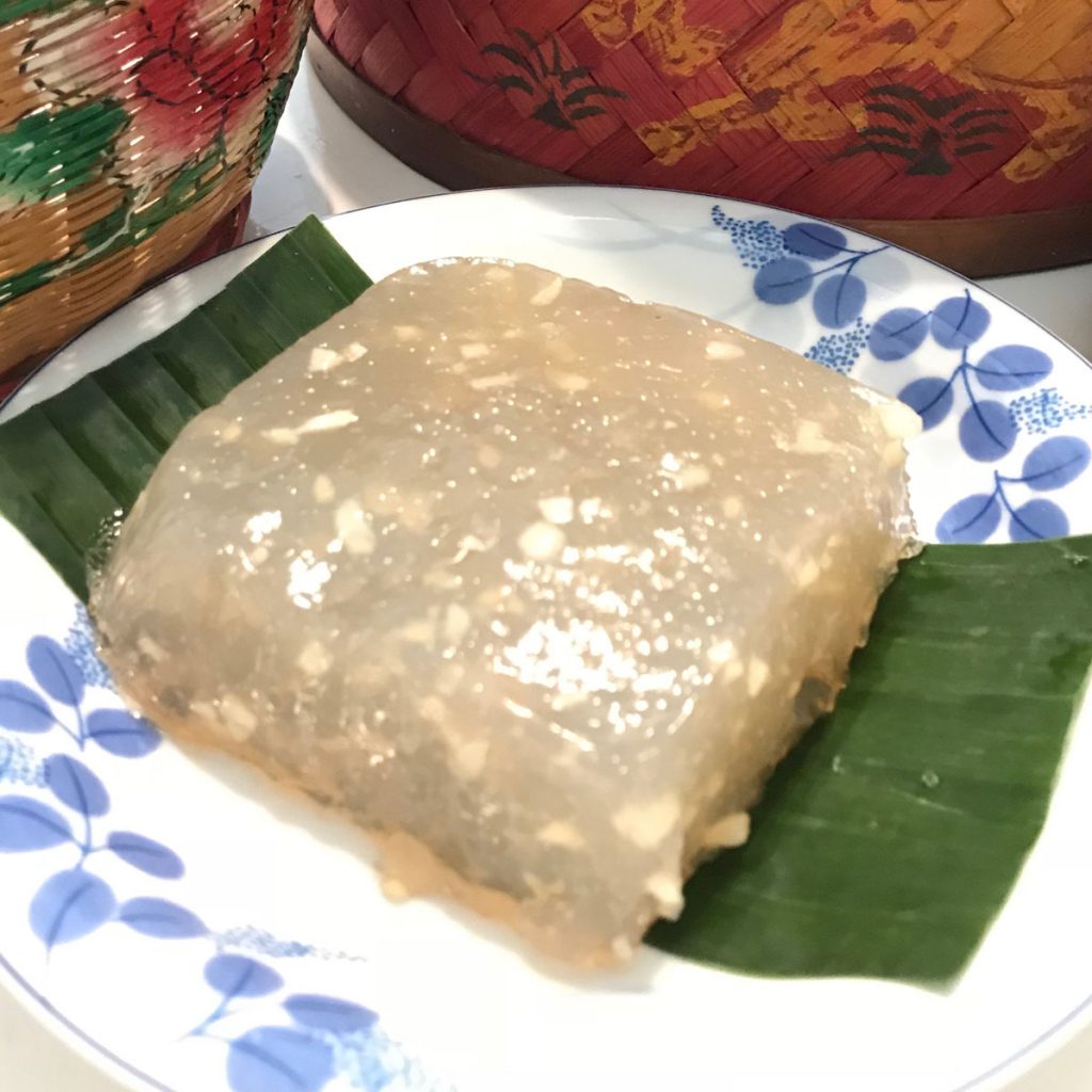 Waterchestnut Delicacy Cake – Singapore Dragon's Beard Delicacies